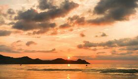 Capture the vibrant beauty of Vietnam’s coastal heritage with your visa